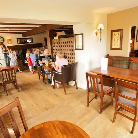 Rose And Crown Hotel Porthcawl Exterior foto