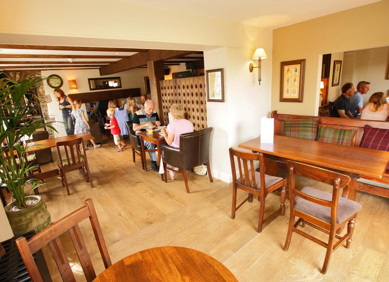 Rose And Crown Hotel Porthcawl Exterior foto